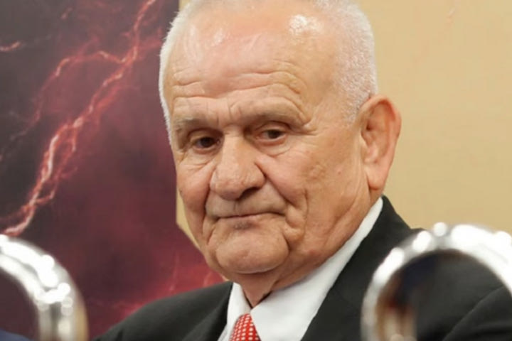 Ο άλλοτε προπονητής των ΠΑΟΚ και Ολυμπιακού, Πέτροβιτς, είχε σοβαρό τροχαίο και είναι στην εντατική