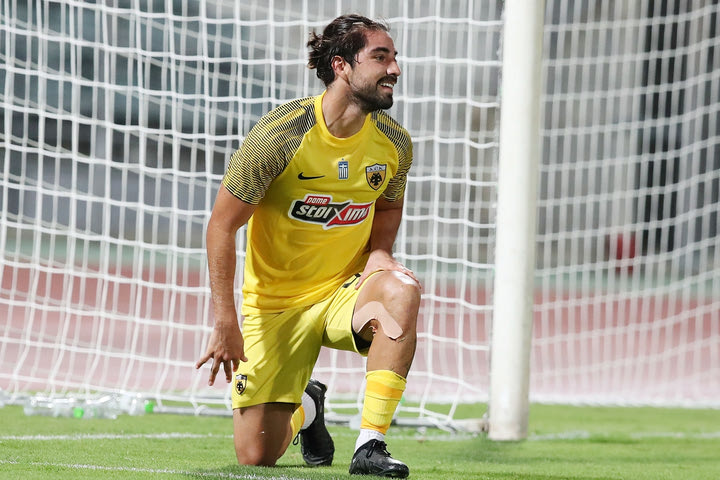 Η ευκαιρία του Πισάρο για να κάνει το 4-0 για την ΑΕΚ