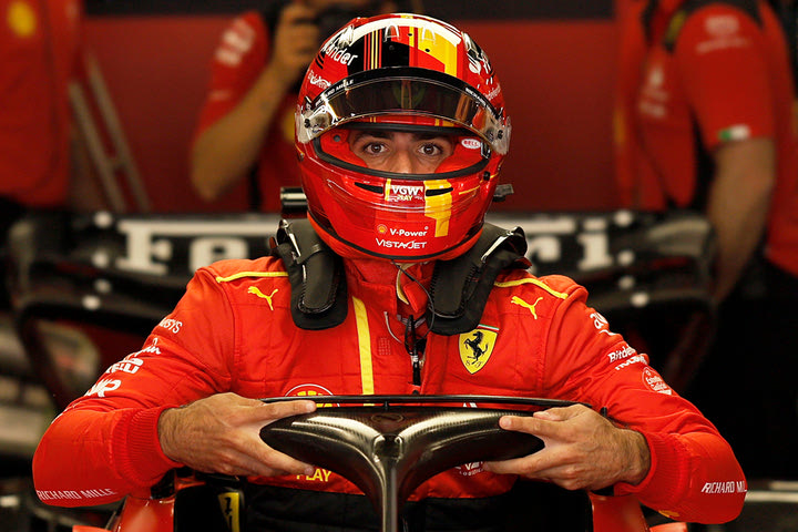 Formula 1, Ferrari: Διαψεύδει κατηγορηματικά τις φήμες για Άλμπον και Σάινθ