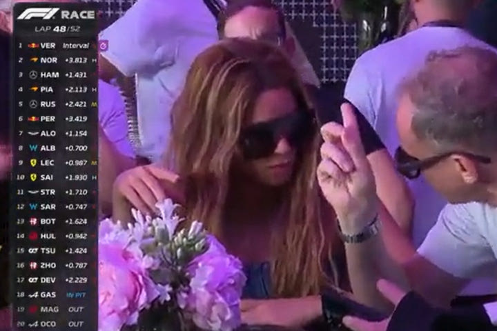 Χάμιλτον: Η Σακίρα παρακολούθησε ακόμα έναν αγώνα του πιλότου στο βρετανικό Grand Prix