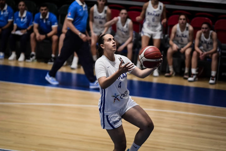 Αυστρία – Ελλάδα 32-46: Η Στολίγκα έδειξε το δρόμο στην Εθνική Νεανίδων με 26 πόντους