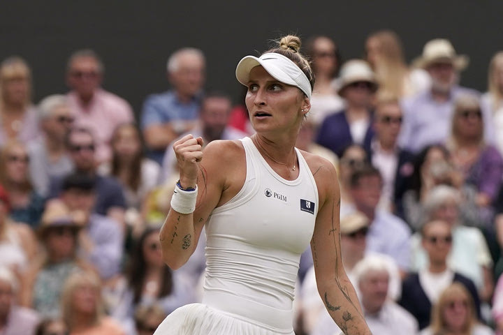 Wimbledon: Νέα βασίλισσα η Βοντρούσοβα, νίκησε τη Ζαμπέ στον τελικό