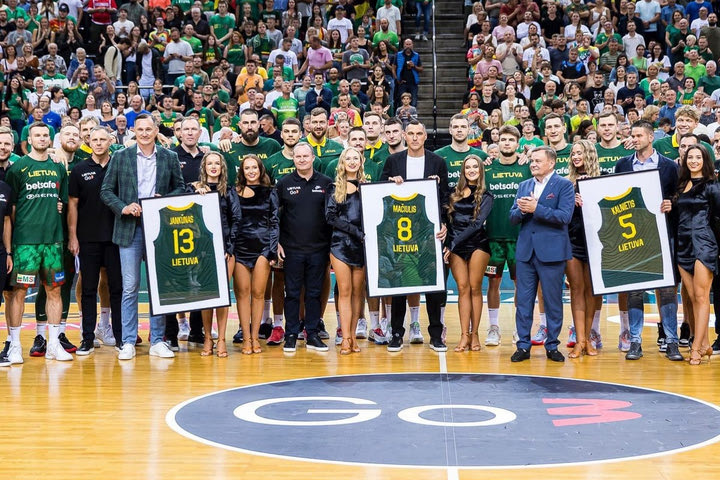 Η Λιθουανία λύγισε με 104-102 τη Γεωργία, 30 έβαλε ο Σενγκέλια