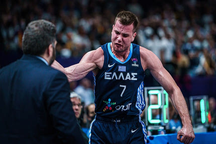 Ο Αγραβάνης κι ο Χατζηδάκης, ο Αντετοκούνμπο κι ο μεγάλος στόχος