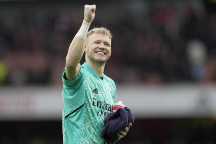 Ο Ράμσντεϊλ αντιδράει κατά των ομοφοβικών σχόλιων: “Το ποδόσφαιρο είναι για όλους”