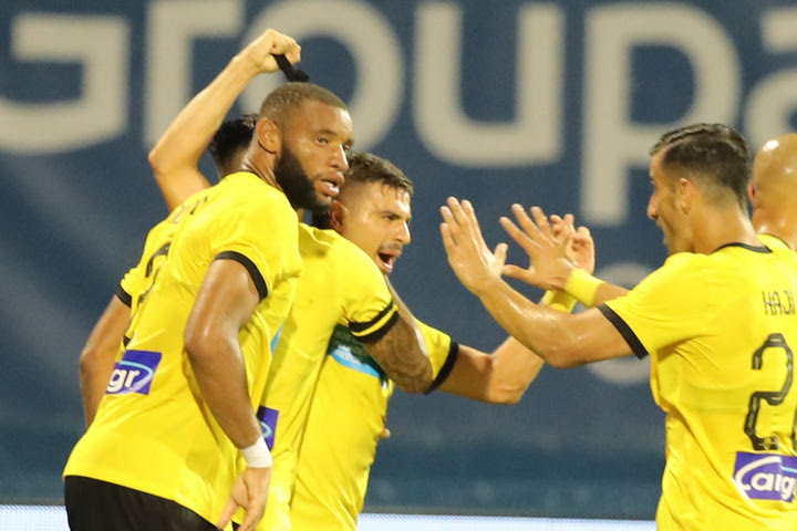 Ντίναμο – ΑΕΚ: Ο Γαλανόπουλος έκανε το 2-1 στο 90′ κι έδειξε το μαύρο περιβραχιόνιο στους Κροάτες φιλάθλους