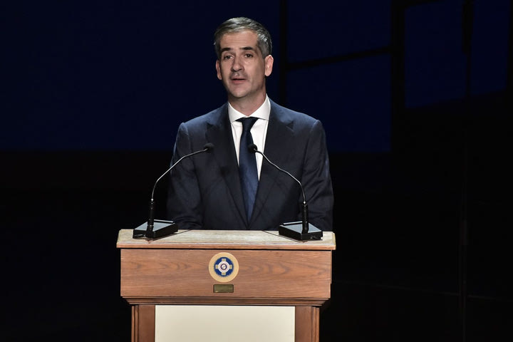 Κοινή δήλωση Μπακογιάννη – δημάρχου Ζάγκρεμπ: “Μόνη πατρίδα της βίας είναι το μισός, δεν έχει θέση στα γήπεδα”