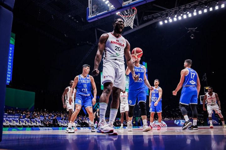 Free agents και επίσημα ο Μπρούνο Φερνάντο και ο Μπράντεν Κάρλσον