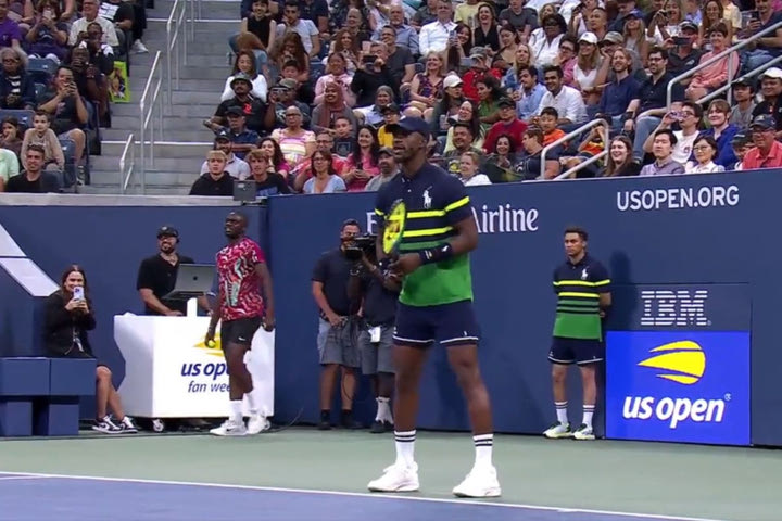 Ο Τζίμι Μπάτλερ έκλεψε τις εντυπώσεις στο US Open και πήρε πόντο από τον Κάρλος Αλκαράθ