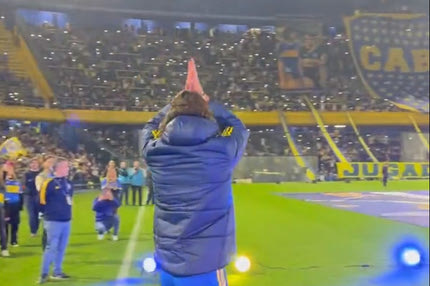 Καβάνι: Σείστηκε το Μπομπονέρα στην παρουσίασή του