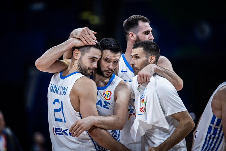 Το Μουντομπάσκετ σε 1 λεπτό: Όσα πρέπει να κάνει η Εθνική απέναντι σε Λιθουανία και Μαυροβούνιο για τους “8”