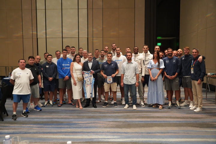MundoBasket 2023: Ο Έλληνας πρέσβης στις Φιλιππίνες επισκέφτηκε το ξενοδοχείο της Εθνικής Ανδρών