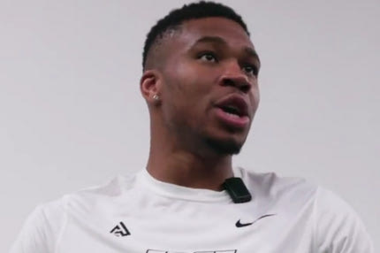 Γιάννης Αντετοκούνμπο: Οι οδηγίες που έδωσε ως προπονητής σε παιδιά στην Κίνα