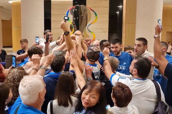 MundoBasket 2023, Εθνική Ελλάδας: Ομάδα και κόσμος μία γροθιά με “ζντο” και αρχηγική ομιλία Παπανικολάου