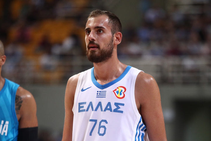 Χατζηδάκης: “Έχουμε γίνει οικογένεια, όσο περνούν οι μέρες αποκτώ περισσότερη αυτοπεποίθηση”