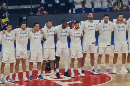MundoBasket 2023, Ελλάδα – Νέα Ζηλανδία: Η παραδοσιακή Χάκα πριν από το τζάμπολ και η στάση των παικτών του Ιτούδη