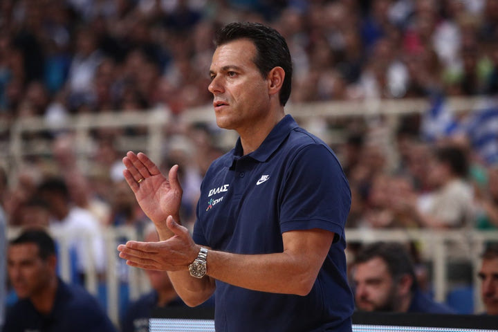 Ιτούδης για Κώστα και Γιάννη Αντετοκούνμπο: “Συνεχίζουν την αποθεραπεία τους, δεν υπάρχει κάτι συγκεκριμένο”