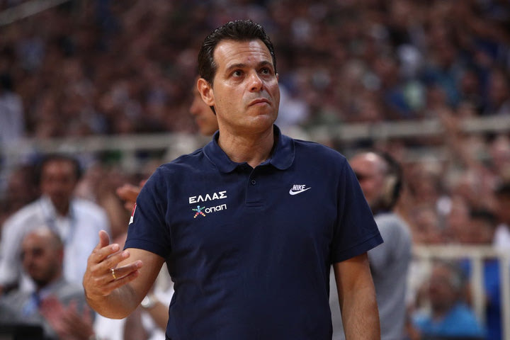 Ιτούδης: “Ο Γιάννης Αντετοκούνμπο ήταν, είναι και θα είναι ενεργό μέλος της Εθνικής ομάδας”