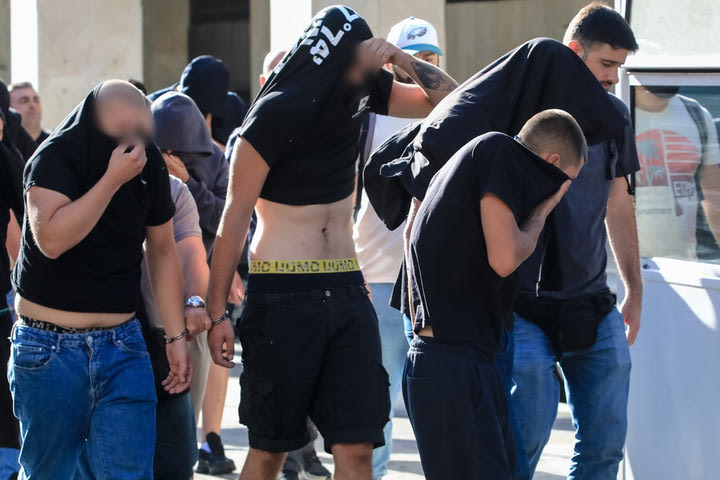 Επεισόδια στη Νέα Φιλαδέλφεια: Στην Ευελπίδων και ο ετεροθαλής αδερφός του 29χρονου – “Ζητώ να αποδοθεί δικαιοσύνη”