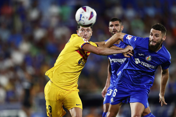 Χετάφε – Μπαρτσελόνα 0-0: Μπλόκο στη Μαδρίτη με ξύλο, κόκκινες κάρτες και VAR