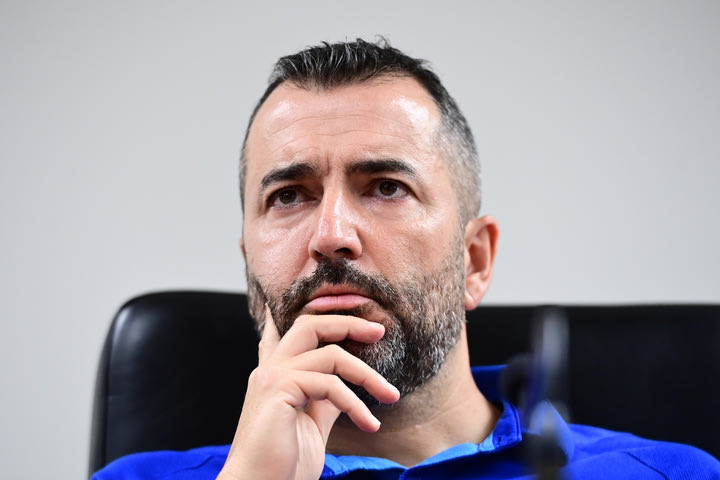 Μαρτίνεθ: “Έχουμε προσδοκίες, όνειρα και θέλουμε να τιμήσουμε τη φανέλα του Ολυμπιακού”