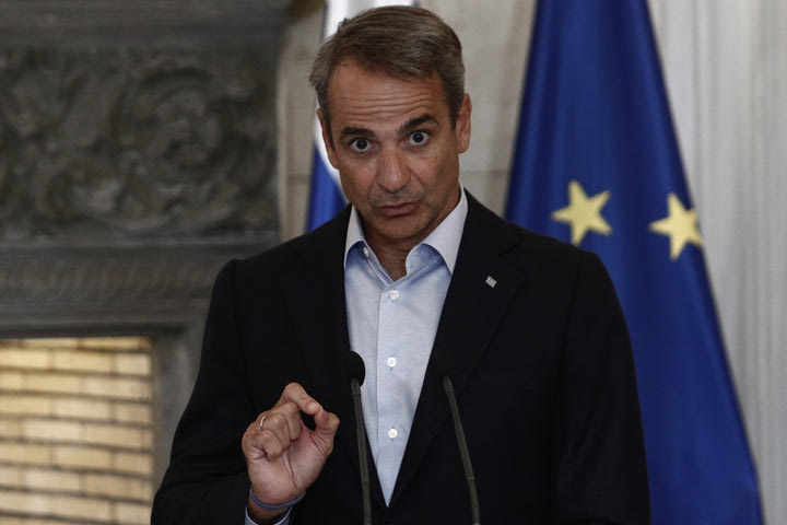 Μητσοτάκης: “Κλείνουν οι λέσχες οπαδών, οι ΠΑΕ συμφώνησαν σε έλεγχο των θυρών των οργανωμένων από την αστυνομία”