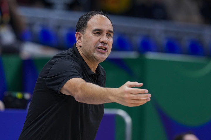 Η Νέα Ζηλανδία του Πέρο Κάμερον που κανένας δεν κατάφερε να τον σπρώξει