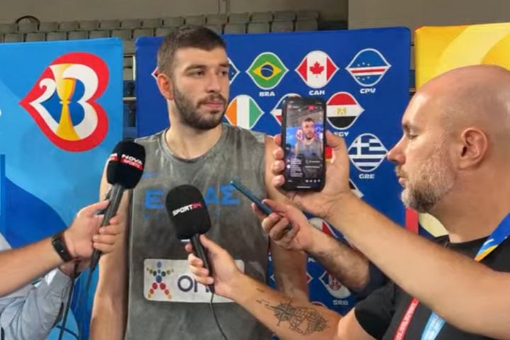 Ρογκαβόπουλος: “Είμαστε καλύτεροι ποιοτικά από τη Νέα Ζηλανδία, αν είμαστε όσο σκληροί πρέπει, θα νικήσουμε”