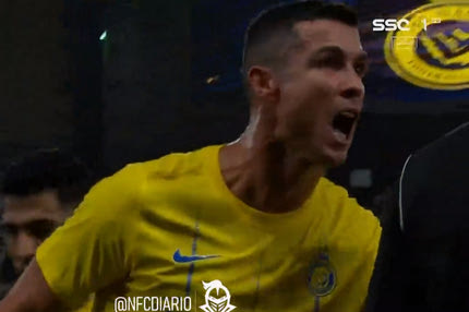 Ρονάλντο: Τα έψαλε σε διαιτητή που δεν έδωσε δύο πέναλτι και έσπρωξε έναν άνδρα που ήθελε φωτογραφία