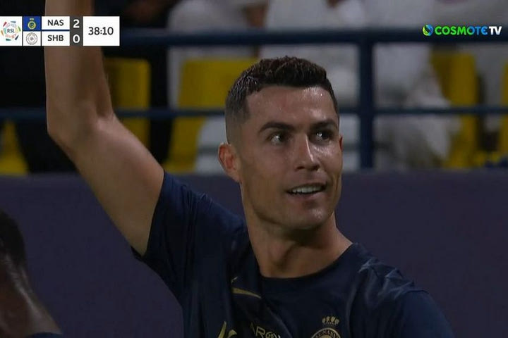 Ρονάλντο: Στο πλευρό του εκστασιασμένου CR7, που δεν σταματάει να σκοράρει, η Χεορχίνα