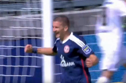 Ο Τζόλης μπήκε αλλαγή κι έβαλε δύο γκολ σε 10 λεπτά για τη Φορτούνα Ντίσελντορφ