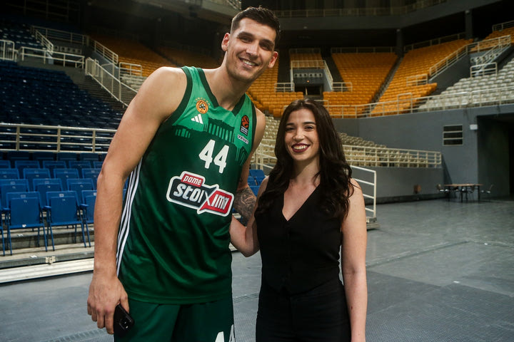 Ο Ντίνος Μήτογλου στο SPORT24: “Ίσως το πιο σημαντικό παιχνίδι της σεζόν το ντέρμπι με τον Ολυμπιακό, διαφορετικός απ’ όλους ο Αταμάν”