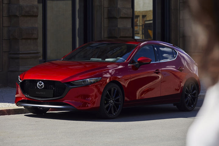 Διαθέσιμο και στην Ελλάδα το ανανεωμένο Mazda 3