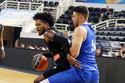 ΑΕΚ – Καρδίτσα 90-68: Καλή εμφάνιση για την Ένωση, που είδε τους ΜάκΛεμορ και Φλιώνη να τραυματίζονται