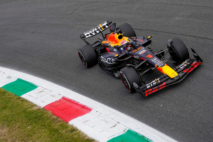 Formula 1, GP Ιταλίας: Ο Φερστάπεν ταχύτερος με 46 χιλιοστά από τον Σάινθ στις πρώτες δοκιμές της Μόντσα