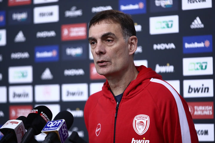 Μπαρτζώκας: “Να δώσουμε μάχη σε όλες τις φάσεις, ξέρουμε τις συνήθειες του Τζέιμς”
