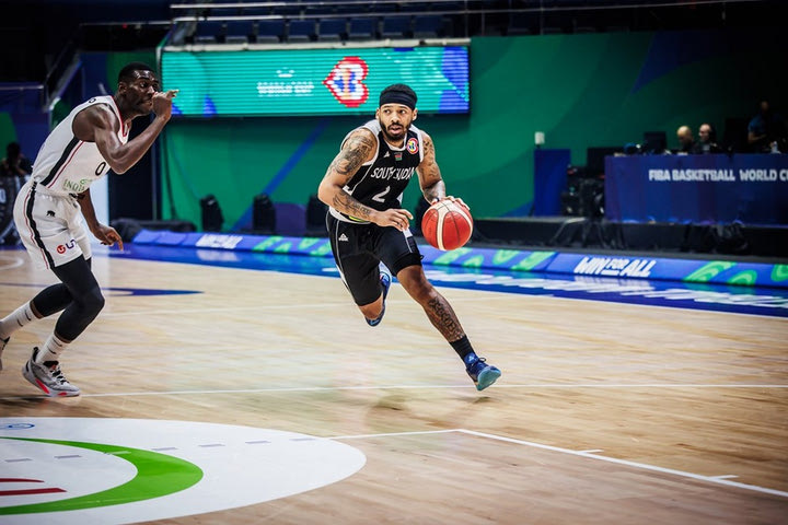MundoBasket 2023, Ανγκόλα – Νότιο Σουδάν 78-101: Η ομάδα του μαγικού Κάρλικ Τζόουνς προκρίθηκε στους Ολυμπιακούς Αγώνες