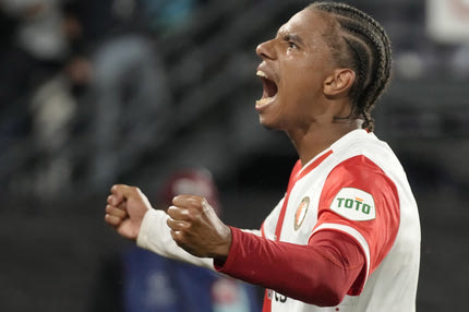 Άγιαξ – Φέγενορντ 0-4: Ο θρίαμβος στη “Γιόχαν Κρόιφ Αρένα” ολοκληρώθηκε τρεις μέρες μετά λόγω της διακοπής