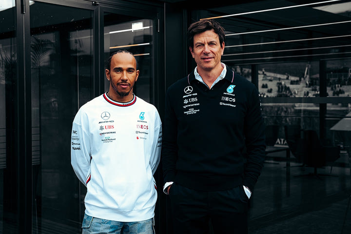 Formula 1: Ο Χάμιλτον, η Mercedes και το όνειρο του όγδοου πρωταθλήματος