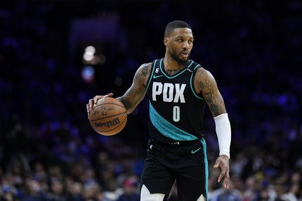 NBA: Οι Μπακς ρώτησαν για Λίλαρντ, φαβορί προς το παρόν οι Ράπτορς