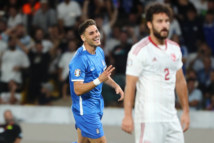Ελλάδα – Γιβραλτάρ: Ξανά με κεφαλιά ο Μαυροπάνος έκανε το 4-0