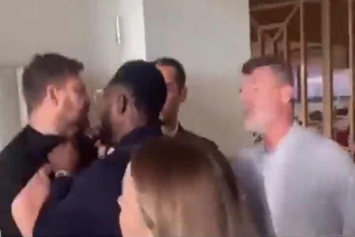 Άρσεναλ – Μάντσεστερ Γ.: Ο Μίκα Ρίτσαρντς και ο Ρόι Κιν ενεπλάκησαν σε άγριο καβγά με οπαδό