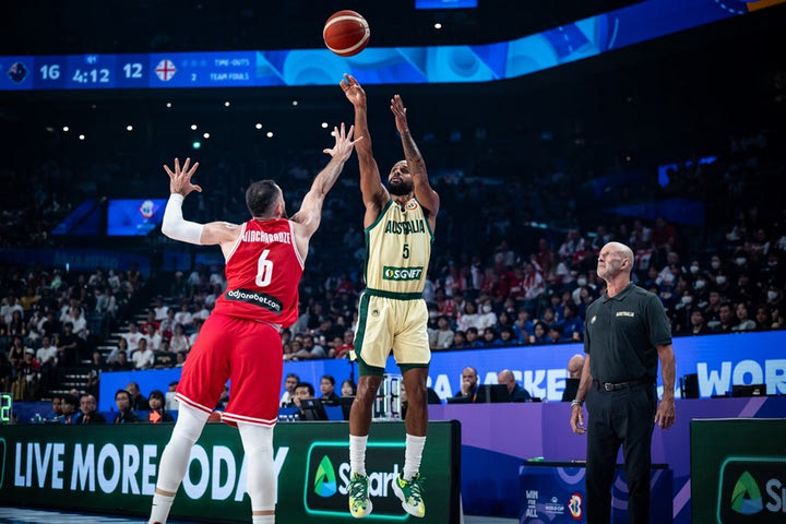 MundoBasket 2023, Αυστραλία – Γεωργία 100-84: Περίπατος με Μιλς, Έξουμ και 3η θέση στο Group K για τους “Μπούμερς”