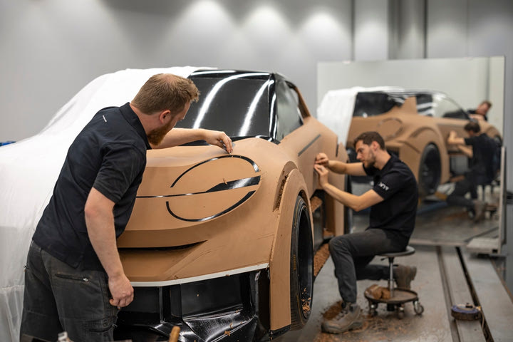 Nissan: 19 ηλεκτρικά σε 6 χρόνια