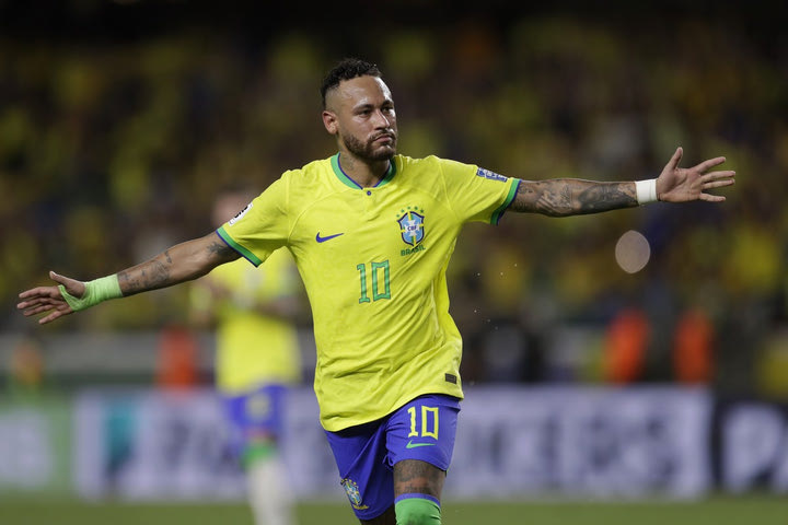 Ο Νεϊμάρ προσπέρασε τον Πελέ σε γκολ με την Εθνική Βραζιλίας σε επίσημα ματς