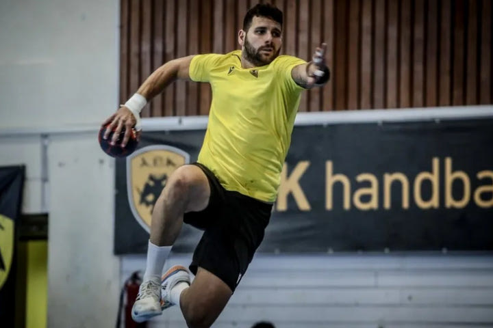 ΑΕΚ χάντμπολ: Ο αρχηγός, Παναγιώτης Νικολαΐδης, ενεπλάκη σε τροχαίο ατύχημα