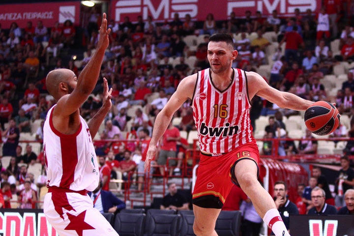 Ολυμπιακός – Αρμάνι 50-57: Φιλική ήττα σε ματς 30′ στο πλαίσιο της Night of the Legend για τον Σπανούλη