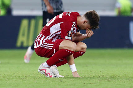 Ο Ολυμπιακός ήταν πολύ καλός, αλλά με 3/3 γκάφες έκανε την Φράιμπουργκ ευτυχισμένη