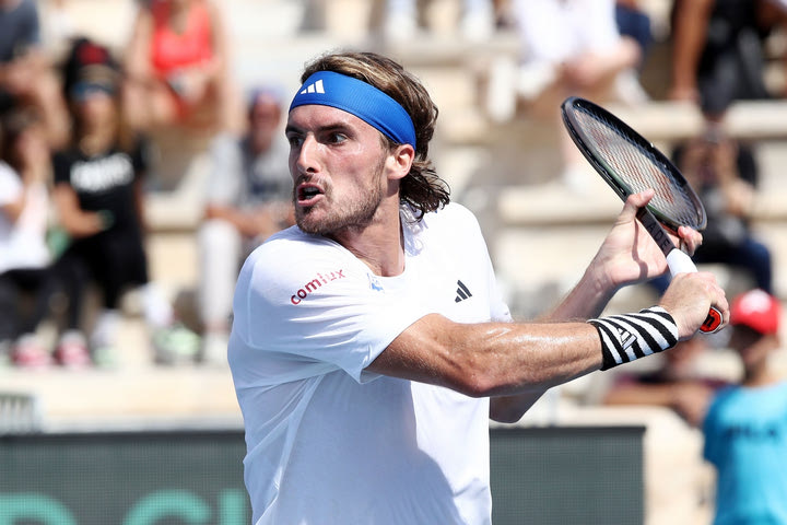 Τσιτσιπάς: Μετά το Davis Cup, αναχωρεί για Βανκούβερ και Laver Cup, όπου θα ηγηθεί της Europe Team