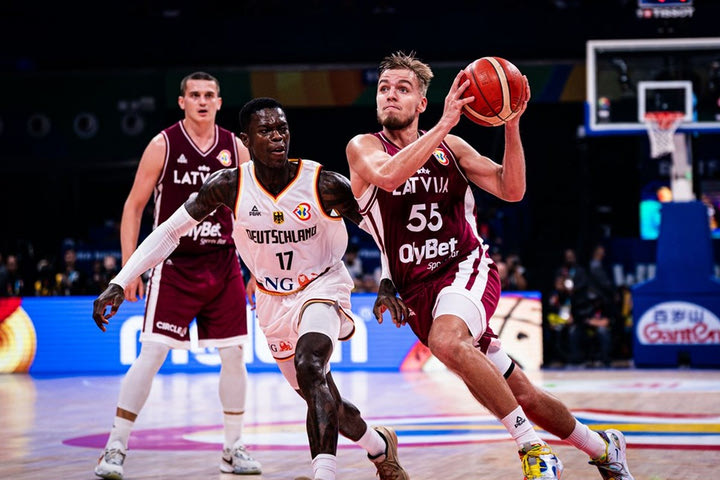 MundoBasket 2023: Ο Ζάγκαρς αγωνίστηκε την σεζόν 2021/22 στην ομάδα που είναι ιδιοκτήτης ο Σρούντερ